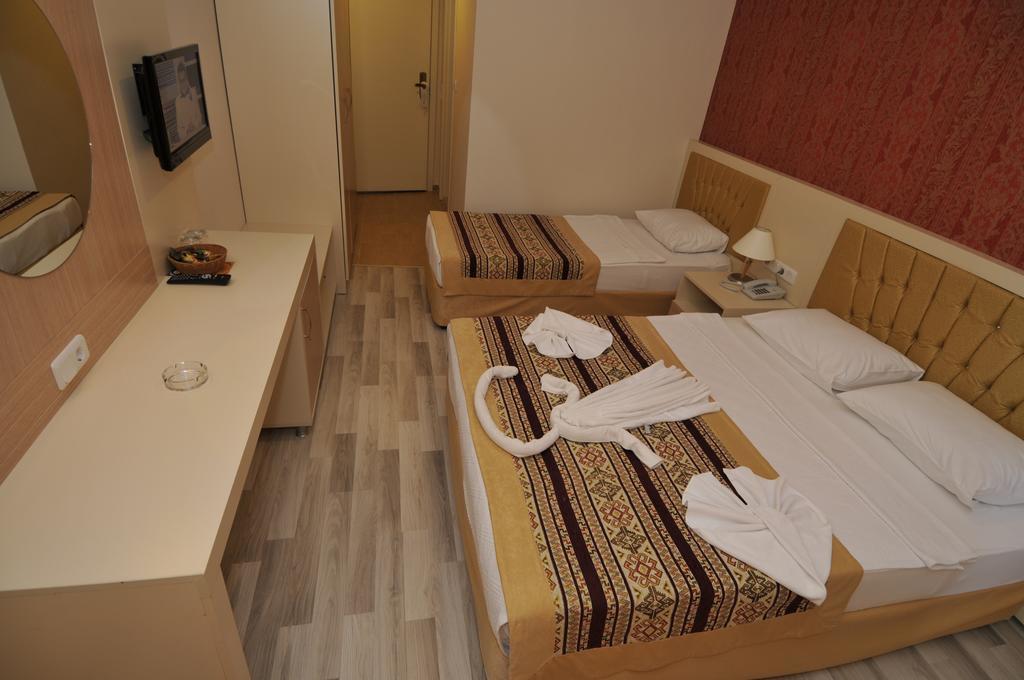 Klas Hotel Kargicak  Exterior photo